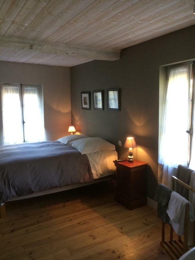 Bed and Breakfast La Ferme Des Vignes Hotot-en-Auge Zewnętrze zdjęcie