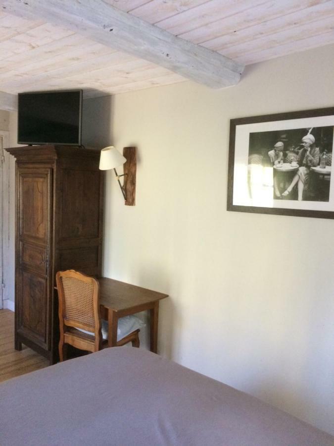 Bed and Breakfast La Ferme Des Vignes Hotot-en-Auge Zewnętrze zdjęcie
