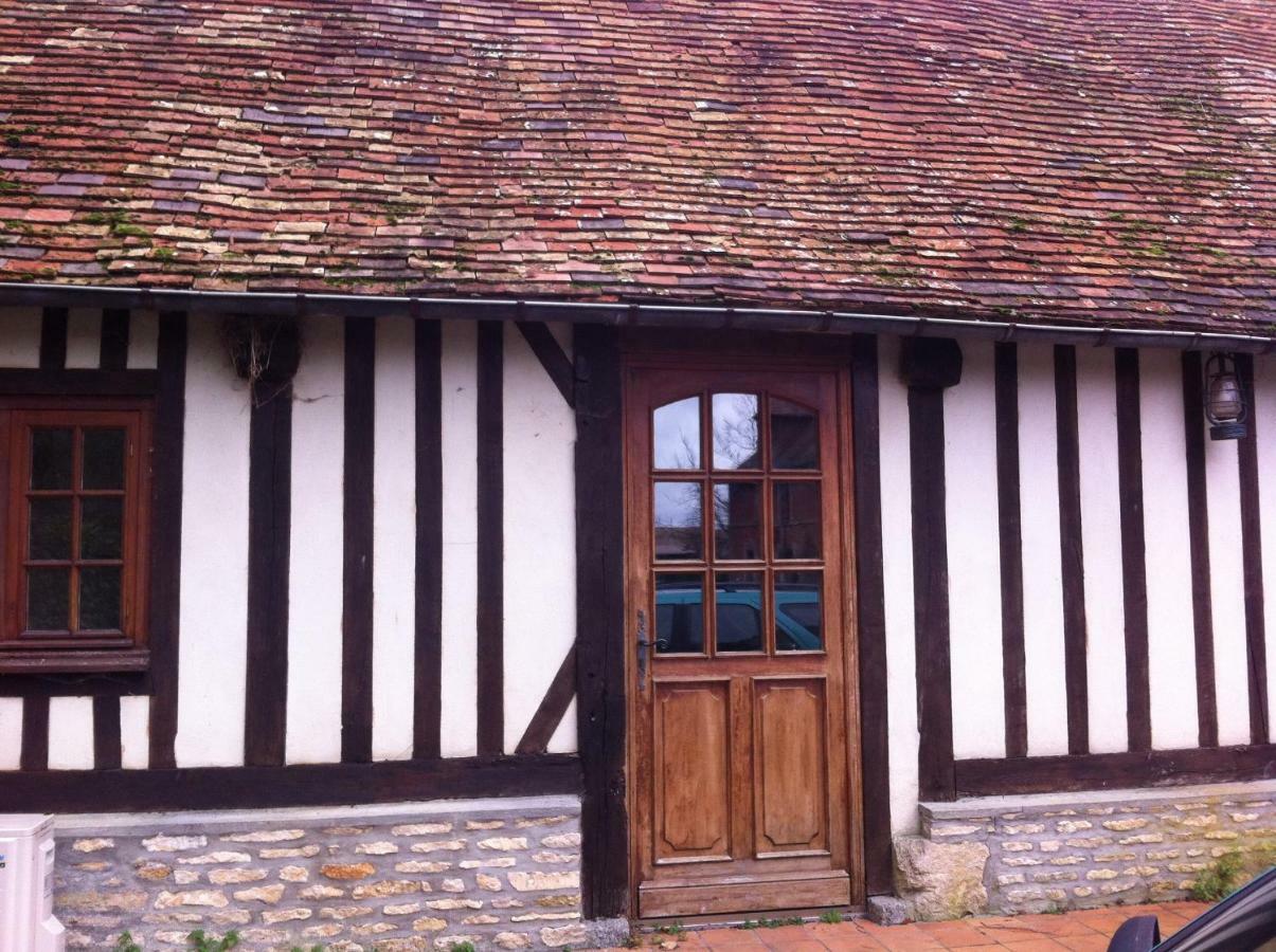 Bed and Breakfast La Ferme Des Vignes Hotot-en-Auge Zewnętrze zdjęcie
