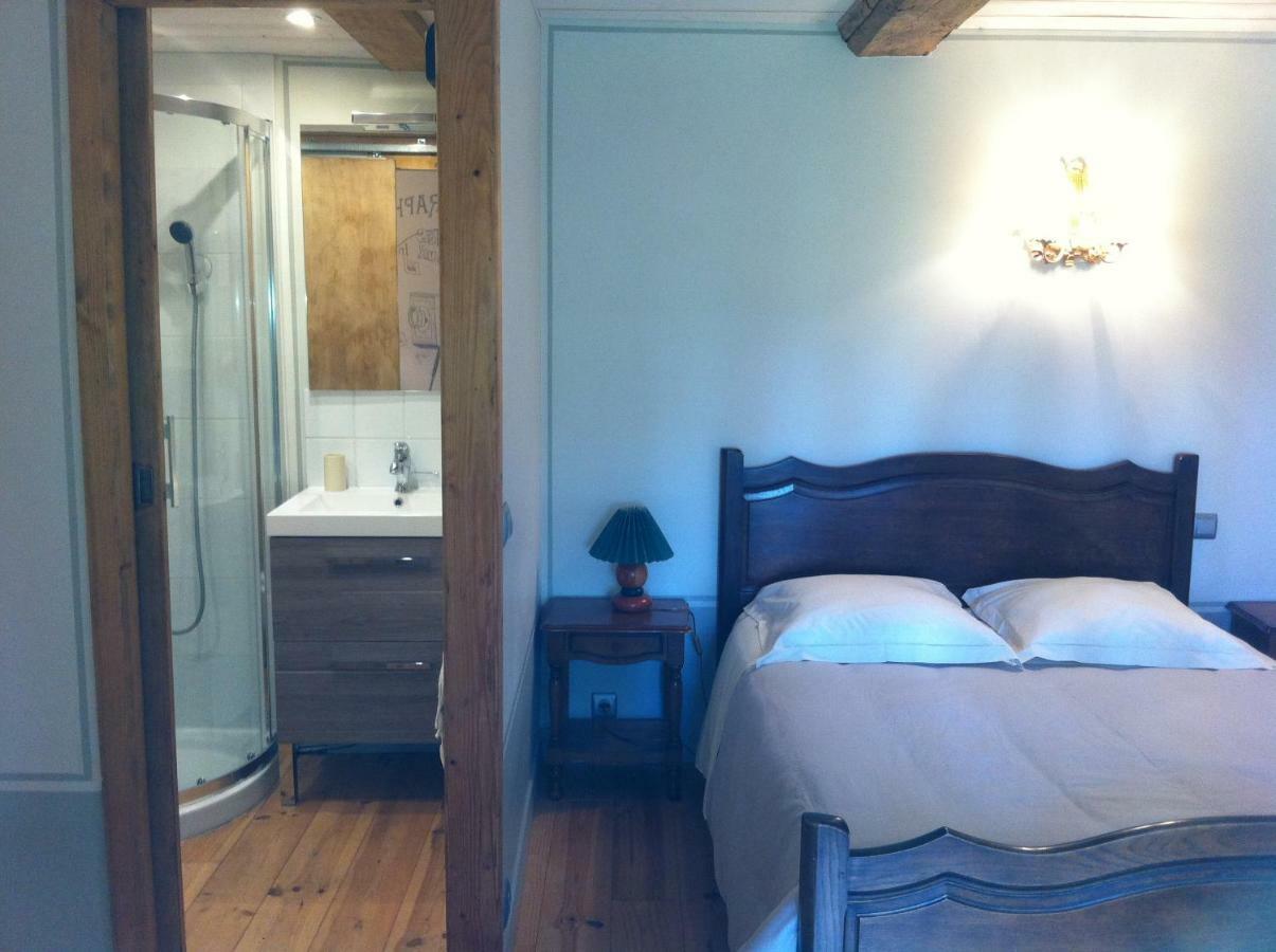 Bed and Breakfast La Ferme Des Vignes Hotot-en-Auge Zewnętrze zdjęcie