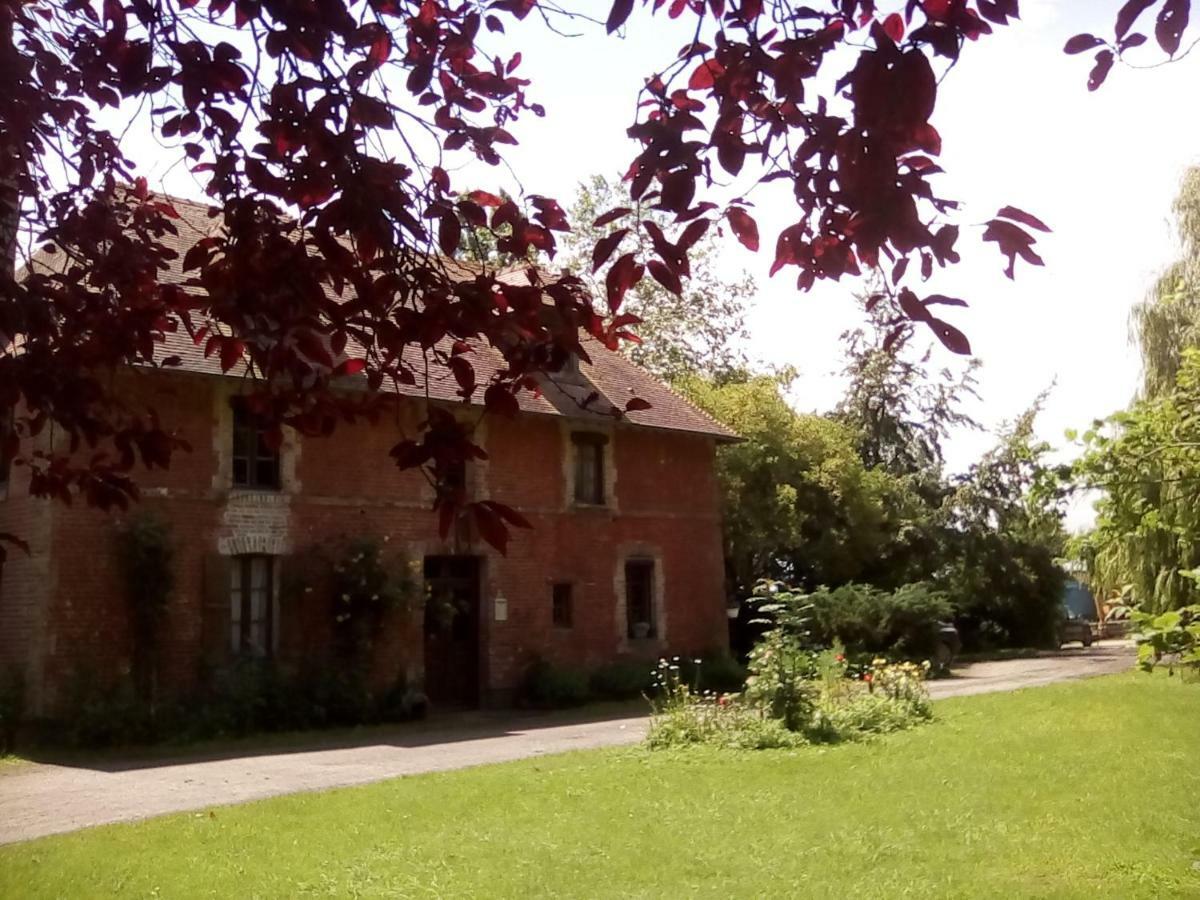 Bed and Breakfast La Ferme Des Vignes Hotot-en-Auge Zewnętrze zdjęcie